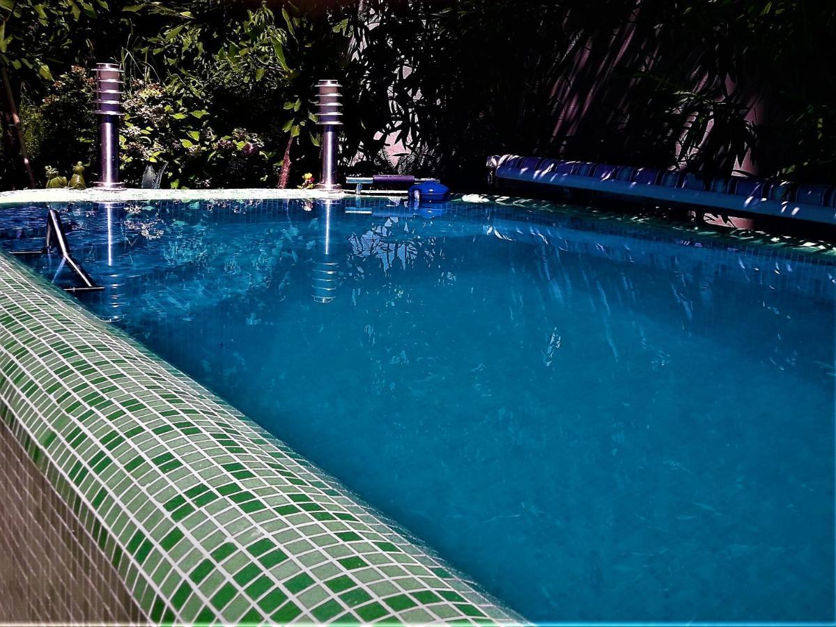 شقة فندقية With Swimming Pool With Bathroom, Kitchen, Patio, Private Parking بودفا